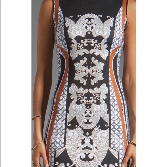 Clover Canon Bodycon Mini Neoprene Scuba Dress Tiger Bollywood Print Size Small - Picture 6 of 17